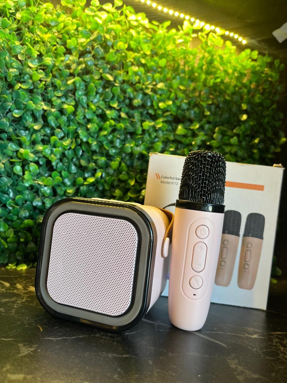 ALTO-FALANTE BLUETOOTH PORTÁTIL K12 - KARAOKÊ COM LED E UM MICROFONE - Imagem 2